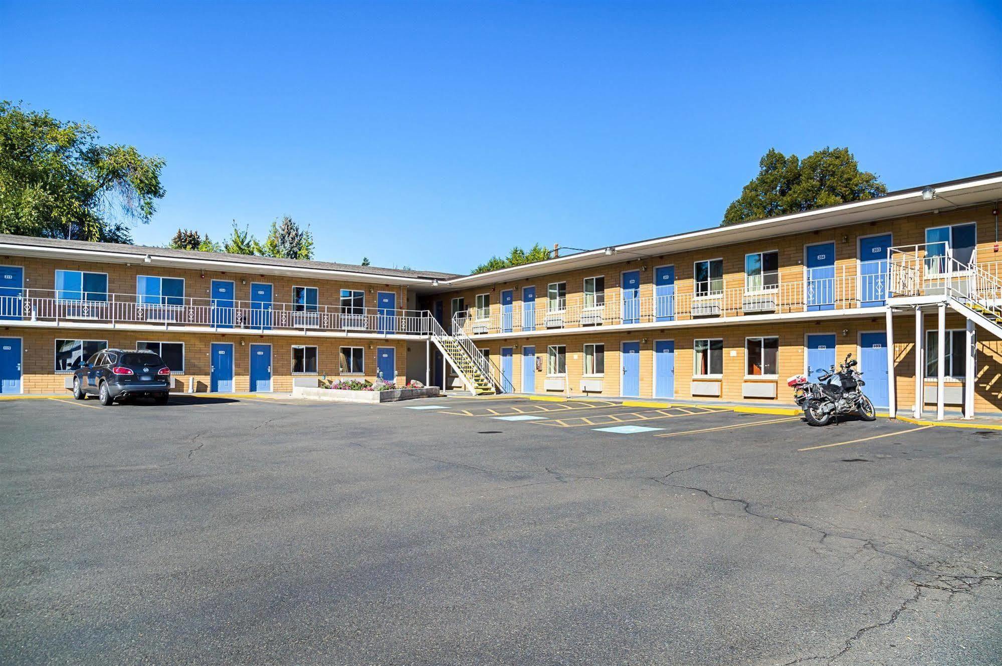 Guest House Ellensburg Exterior photo